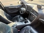 Volvo V70 2.4 Momentum leer navi airco trekhaak