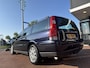 Volvo V70 2.4 Momentum leer navi airco trekhaak