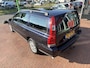 Volvo V70 2.4 Momentum leer navi airco trekhaak