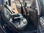 Volvo V70 2.4 Momentum leer navi airco trekhaak