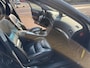 Volvo V70 2.4 Momentum leer navi airco trekhaak