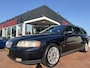 Volvo V70 2.4 Momentum leer navi airco trekhaak