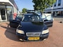 Volvo V70 2.4 Momentum leer navi airco trekhaak