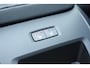 Volvo XC60 T6 350PK Automaat Plug-in Hybrid AWD Plus Dark / Navigatie / 360 Camera / Adaptieve Cruise Control / Stuur & Stoelverwarming / Stoelverwarming achter / Elektr. Achterklep / Schuifdak / Trekhaak