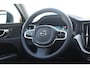 Volvo XC60 T6 350PK Automaat Plug-in Hybrid AWD Plus Dark / Navigatie / 360 Camera / Adaptieve Cruise Control / Stuur & Stoelverwarming / Stoelverwarming achter / Elektr. Achterklep / Schuifdak / Trekhaak