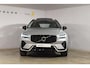 Volvo XC60 T6 350PK Automaat Plug-in Hybrid AWD Plus Dark / Navigatie / 360 Camera / Adaptieve Cruise Control / Stuur & Stoelverwarming / Stoelverwarming achter / Elektr. Achterklep / Schuifdak / Trekhaak