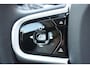 Volvo XC60 T6 350PK Automaat Plug-in Hybrid AWD Plus Dark / Navigatie / 360 Camera / Adaptieve Cruise Control / Stuur & Stoelverwarming / Stoelverwarming achter / Elektr. Achterklep / Schuifdak / Trekhaak