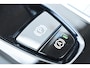 Volvo XC60 T6 350PK Automaat Plug-in Hybrid AWD Plus Dark / Navigatie / 360 Camera / Adaptieve Cruise Control / Stuur & Stoelverwarming / Stoelverwarming achter / Elektr. Achterklep / Schuifdak / Trekhaak