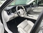Volvo XC60 2.0 B5 Momentum Exclusive | Rijklaar incl 12 mnd Bovag | Panoramadak Trekhaak Carplay Headup