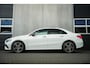 Mercedes-Benz A-klasse 250 e Business Solution AMG-Sportpakket / Matrix-HD/ Adapt.Cruise/ HUD/ 360-Camera/ Amb-Verl/ Memory/ Stoeverw./ 18''LMV
