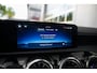 Mercedes-Benz A-klasse 250 e Business Solution AMG-Sportpakket / Matrix-HD/ Adapt.Cruise/ HUD/ 360-Camera/ Amb-Verl/ Memory/ Stoeverw./ 18''LMV
