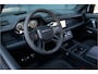 Land Rover Defender 110 5.0 V8 525PK | Incl.BTW | NL Auto | ACC | 360 Cam | Head Up | Pano | Full PPF | Luchtvering | Koelkast | Lane & Side Assist | E.Trekhaak 3500kg | Voorruitverwarming + Stuurverwarming | Meridian Audio | 22" | Sport Uitlaat | Garagedeur opener (Homelink) | Apple & Android Carplay | Dealer Onderhouden | Alarm.