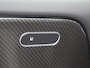 Mercedes-Benz B-klasse 180 Business Solution AMG Parkeercamera / Stoelverwarming / elektrische kofferklep /