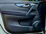 Nissan Qashqai 1.3 DIG-T 140PK N-Connecta + Panorama|Parelmoer|360 camera|Keyless|Lane|DAB|Navi|Climate|Cruise|18"LMV