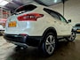Nissan Qashqai 1.3 DIG-T 140PK N-Connecta + Panorama|Parelmoer|360 camera|Keyless|Lane|DAB|Navi|Climate|Cruise|18"LMV