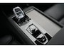 Volvo XC90 2.0 T8 FACELIFT Plug-in hybrid AWD Ultra Bright 455pk Panoramadak/B&W/Luchtvering/Trekhaak