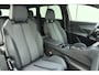 Peugeot 5008 1.2 Hybrid 136 Allure Pack Business | Automaat | Achteruitrijcamera | Apple carplay | Dode hoek detectie | Navigatie systeem full map