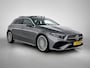 Mercedes-Benz A-klasse 180 AMG Line | AMG-Line interieur | AMG-Line Exterieur | 360 Camera | Memory Seats | Panorama Schuifdak | Sfeerverlichting | Inclusief 24 maanden MB Certified garantie voor Europa.