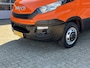 IVECO Daily 35C14 2.3 375 Laadklep 500kg Trekhaak 3500kg trekgewicht Airco 2-Persoons Open laadbak Pick-up P-up Telefoonverbinding Euro 6 Bakwagen