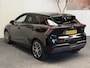 MG MG4 ELECTRIC LUXURY LONG RANGE 204 PK 64 KWH FABRIEKGARANTIE TOT 2031 !!! NAVIGATIE ADAPTIVE CRUISE CONTROL APPLE CARPLAY/ANDROID 360 CAMERA STOEL EN STUURVERWARMING DODEHOEKSENSOREN RIJSTROOKSENSOREN KEYLESS GO ZEER MOOI !!
