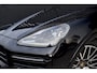 Porsche Cayenne Coupé 3.0 E-Hybrid 462pk Platinum Edition SportDesign | Pano | ACC | Trekhaak | 22'' Wielen | Bose | Achterasbesturing | Stoelventilatie | Sportuitlaat |