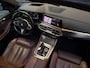 BMW X5 XDrive45e M-SPORT|PANO|HuD|H&K|360CAM|MASSAGE|TREKHAAK|PREMIUM SELECTION|SFEERVERLICHTING|VOL!