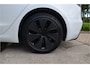 Tesla Model 3 RWD 60 kWh Premium Highland, LFP Accu, AutoPilot4.0 Ryzen (FSD 99,- p/mnd)