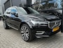 Volvo XC60 2.0 B5 250 PK Inscription Aut. | SCHUIF/KANTELDAK| HEAD UP DISPLAY| LEDER| ADAPTIEVE CRUISE CONTROL| HARMAN/KARDON SOUND| DODEHOEK DETECTIE| FULL LED|