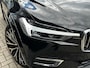 Volvo XC60 2.0 B5 250 PK Inscription Aut. | SCHUIF/KANTELDAK| HEAD UP DISPLAY| LEDER| ADAPTIEVE CRUISE CONTROL| HARMAN/KARDON SOUND| DODEHOEK DETECTIE| FULL LED|