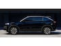 Volkswagen T-Roc Life First Edition 1.5 eTSI 85 kW / 116 PK SUV 7 versn. DSG | Stoelverwarming | Stuurverwarming | Achteruitrijcamera | Trekhaak |