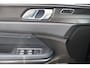 Lynk & Co 01 1.5 Panoramadak/360° Camera/Keyless/Lane assist/Adaptive cruise control/Apple carplay/Climate control/Stoelverwarming/Dodehoek detectie/Elektrisch sluitende achterklep/Elektrisch verstelbare stoel met geheugen