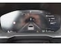 Lynk & Co 01 1.5 Panoramadak/360° Camera/Keyless/Lane assist/Adaptive cruise control/Apple carplay/Climate control/Stoelverwarming/Dodehoek detectie/Elektrisch sluitende achterklep/Elektrisch verstelbare stoel met geheugen