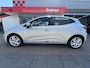 Renault Clio 1.6 E-Tech Hybrid 140 Business Zen / Parkeersensoren / CruiseControl / Airco / Bluetooth
