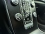 Volvo V40 2.0 T4 190pk Business Sport / Panorama dak / Lederen bekleding / On call / Stoelverwarming / Camera /