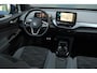 Volkswagen ID.4 Pro Performance 150 kW | SOH 95% | Panoramadak | Trekhaak