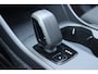 Volvo EX40 Single Motor Extended Range Plus 82 kWh | Trekhaak | Verwarmbare voorstoelen en stuurwiel | Warmtepomp | Premium audio by Harman Kardon | Apple carplay/Android auto | Adaptieve cruise control