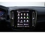 Volvo EX40 Single Motor Extended Range Plus 82 kWh | Trekhaak | Verwarmbare voorstoelen en stuurwiel | Warmtepomp | Premium audio by Harman Kardon | Apple carplay/Android auto | Adaptieve cruise control