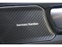 Volvo EX40 Single Motor Extended Range Plus 82 kWh | Trekhaak | Verwarmbare voorstoelen en stuurwiel | Warmtepomp | Premium audio by Harman Kardon | Apple carplay/Android auto | Adaptieve cruise control
