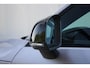 Volvo EX40 Single Motor Extended Range Plus 82 kWh | Trekhaak | Verwarmbare voorstoelen en stuurwiel | Warmtepomp | Premium audio by Harman Kardon | Apple carplay/Android auto | Adaptieve cruise control