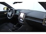 Volvo EX40 Single Motor Extended Range Plus 82 kWh | Trekhaak | Verwarmbare voorstoelen en stuurwiel | Warmtepomp | Premium audio by Harman Kardon | Apple carplay/Android auto | Adaptieve cruise control