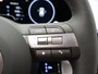 Hyundai Kona 1.6 GDI HEV Premium Sky | Lederen bekleding | Apple Carplay/Android Auto | Schuif-/Kantel Dak | Stoelverwarming | Navigatiesysteem Full Map | Lichtmetalen Velgen 18'' |