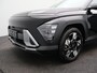 Hyundai Kona 1.6 GDI HEV Premium Sky | Lederen bekleding | Apple Carplay/Android Auto | Schuif-/Kantel Dak | Stoelverwarming | Navigatiesysteem Full Map | Lichtmetalen Velgen 18'' |