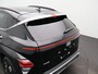 Hyundai Kona 1.6 GDI HEV Premium Sky | Lederen bekleding | Apple Carplay/Android Auto | Schuif-/Kantel Dak | Stoelverwarming | Navigatiesysteem Full Map | Lichtmetalen Velgen 18'' |