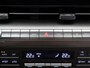 Hyundai Kona 1.6 GDI HEV Premium Sky | Lederen bekleding | Apple Carplay/Android Auto | Schuif-/Kantel Dak | Stoelverwarming | Navigatiesysteem Full Map | Lichtmetalen Velgen 18'' |