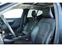 Volvo XC40 T4 Recharge Inscription | Panoramadak | Lederen Bekleding | Parkeercamera | Parkeersensoren voor + achter | Stoelverwarming | Stuurwielverwarming | Navigatie | Apple Carplay / Android Auto