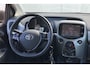 Toyota Aygo 1.0 VVT-i x-play | Navigatie | Camera | Airco