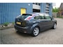 Ford Focus 1.6-16V Futura, Airco, Cruise, Nieuwe APK!!!