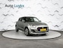 Suzuki Swift 1.0 Stijl Smart Hybrid | Navigatie | Adaptieve Cruise Control | Dakspoiler