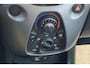 Toyota Aygo 1.0 VVT-i x-play | Cabrio | Camera | Airco | Navigatie
