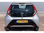 Toyota Aygo 1.0 VVT-i x-play | Cabrio | Camera | Airco | Navigatie